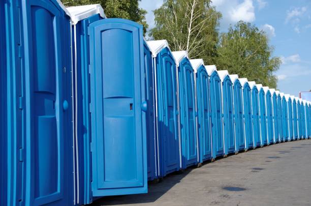 Portable Toilet Options We Offer in Hawkinsville, GA